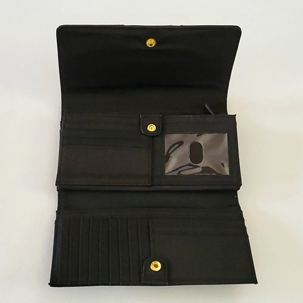 Kenneth Cole Reaction wallet